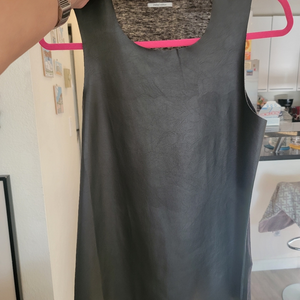 Black basement Limited edition Top! M - Picture 13 of 16
